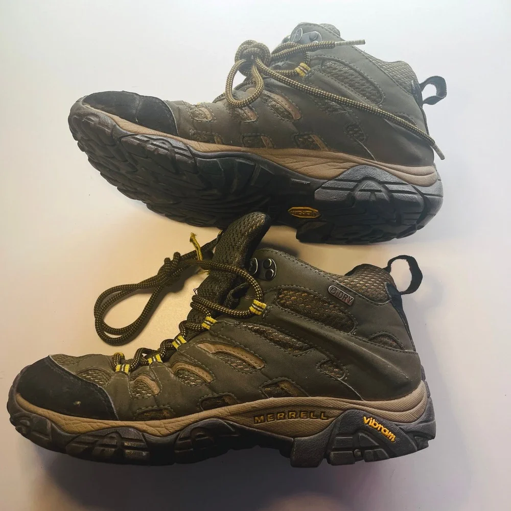 Merrell Mens Moab 2 Mid Waterproof Hiking Shoes Suede Mesh Trail Sneakers 7.5